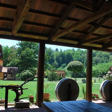 Agriturismo Roseto Farma Serra San Bruno